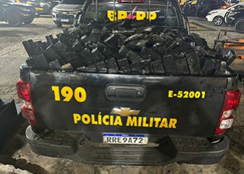 Operação da Polícia Militar apreende 580kg de maconha e prende cinco homens na capital sergipana