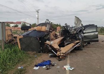 SINISTRO DE TRÂNSITO NO ALTO SERTÃO SERGIPANO DEIXA UMA PESSOA MORTA E DUAS FERIDAS